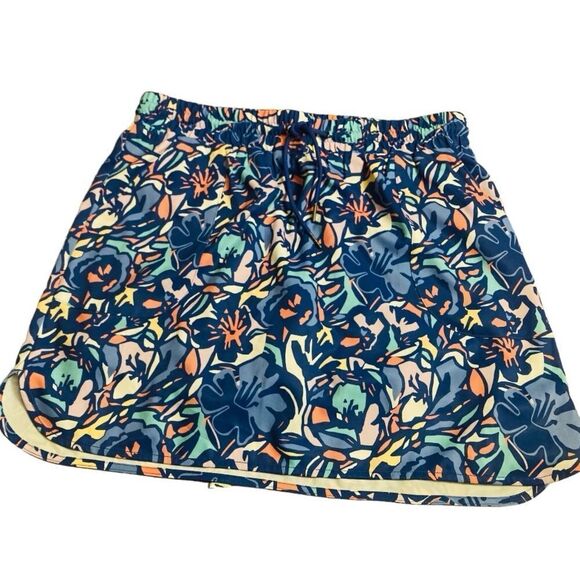 St. John’s Bay Blue Floral Skort - Picture 2 of 8